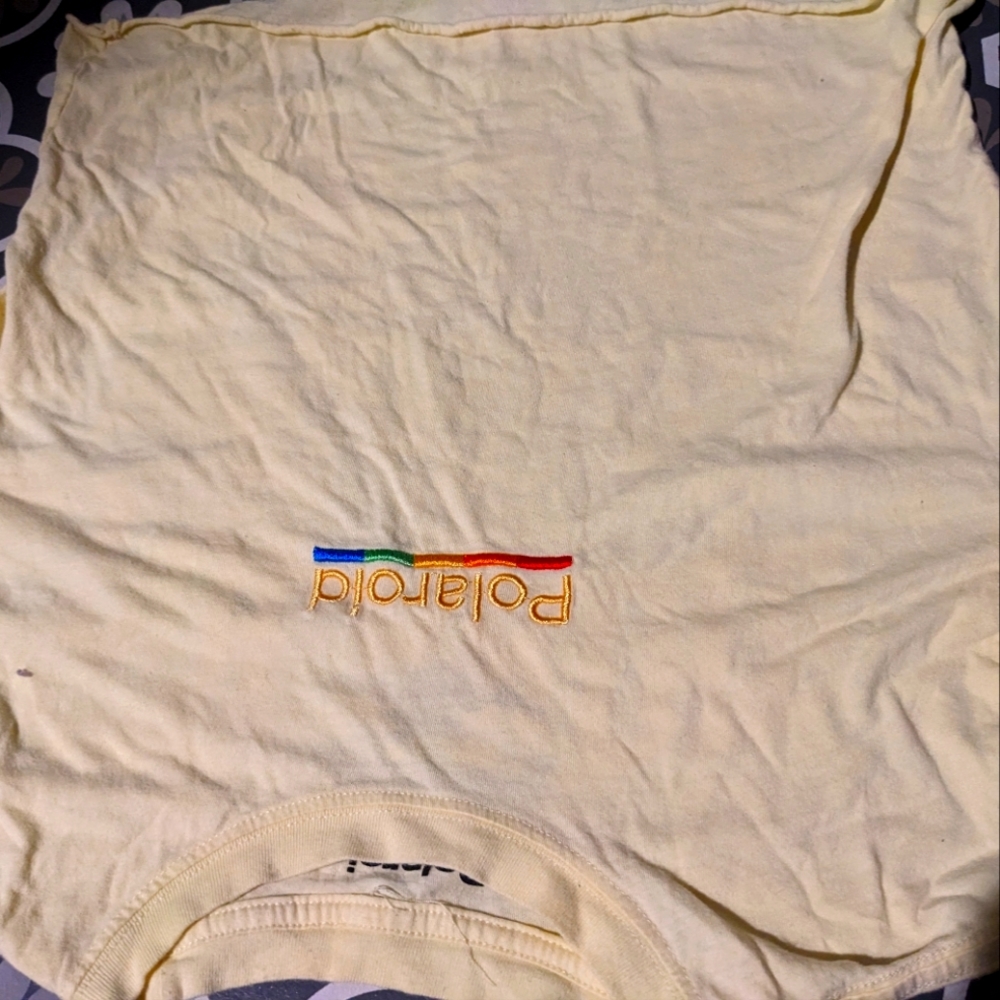 Polaroid crop T